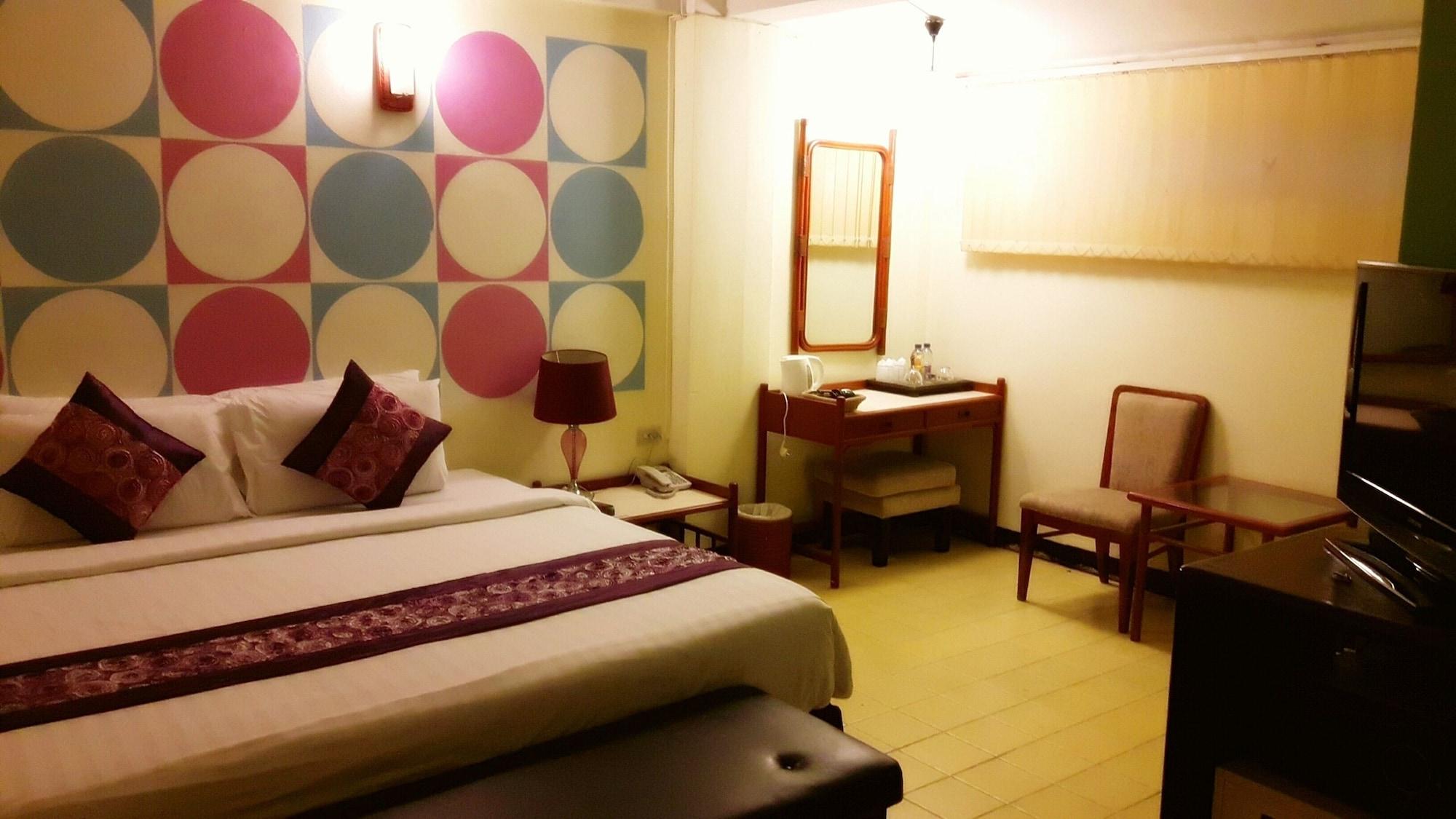 Sawasdee Sukhumvit Inn Bangkok Bagian luar foto