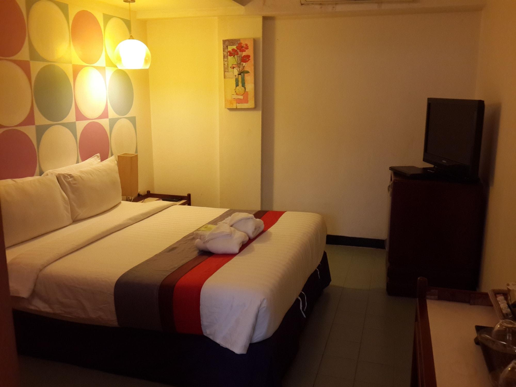 Sawasdee Sukhumvit Inn Bangkok Bagian luar foto