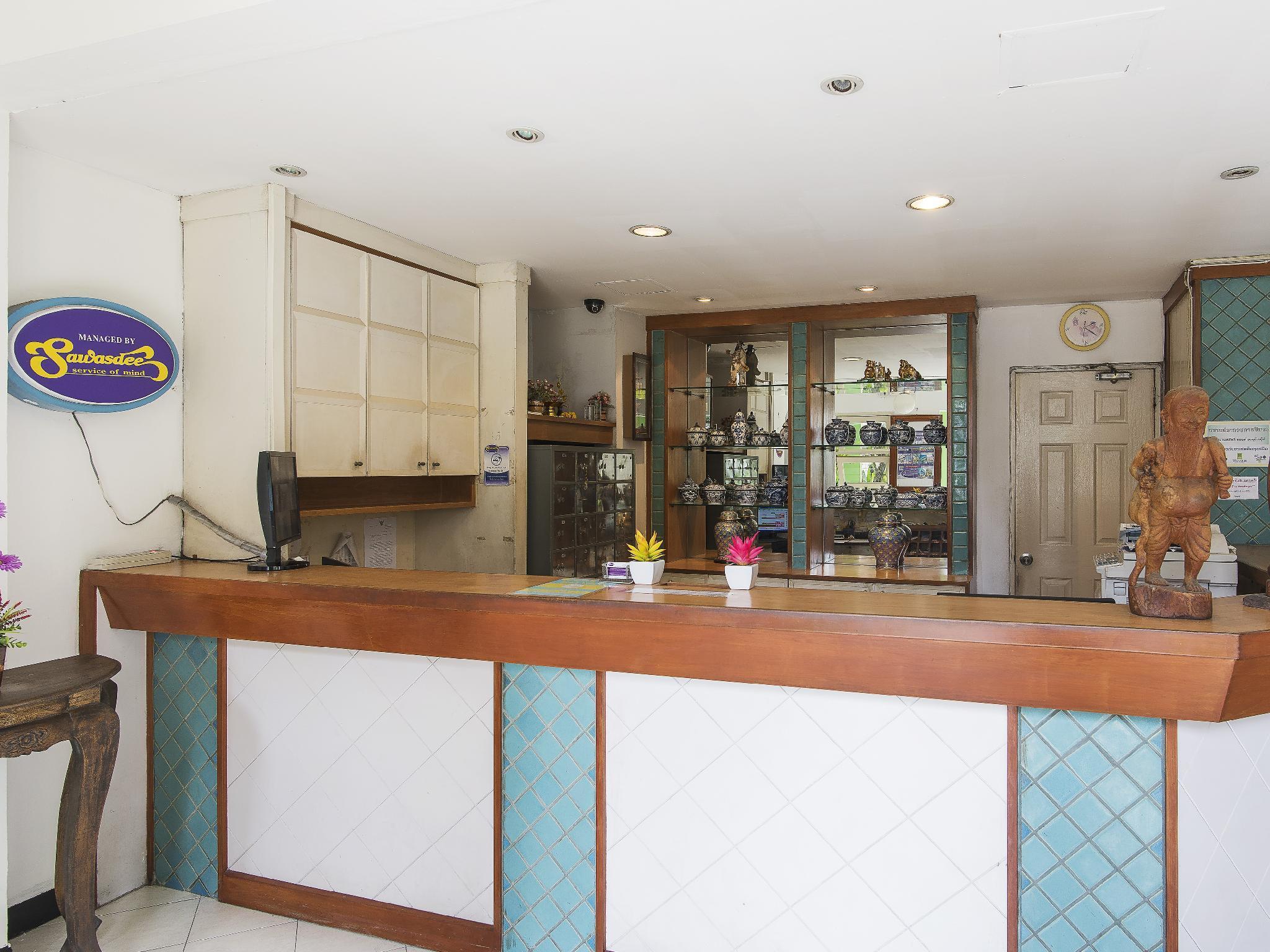 Sawasdee Sukhumvit Inn Bangkok Bagian luar foto