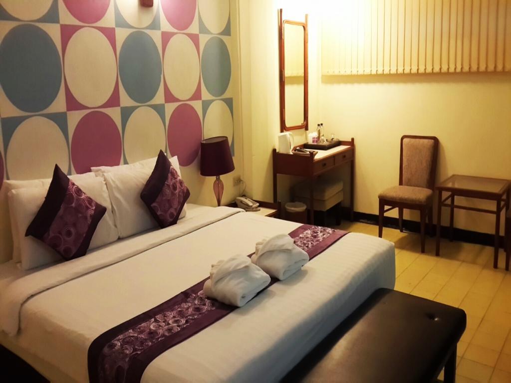 Sawasdee Sukhumvit Inn Bangkok Bagian luar foto