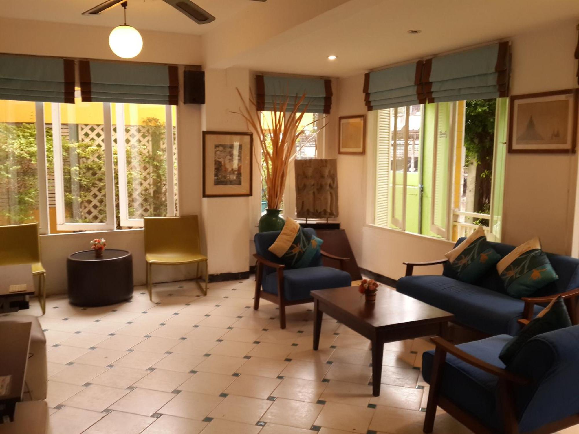 Sawasdee Sukhumvit Inn Bangkok Bagian luar foto