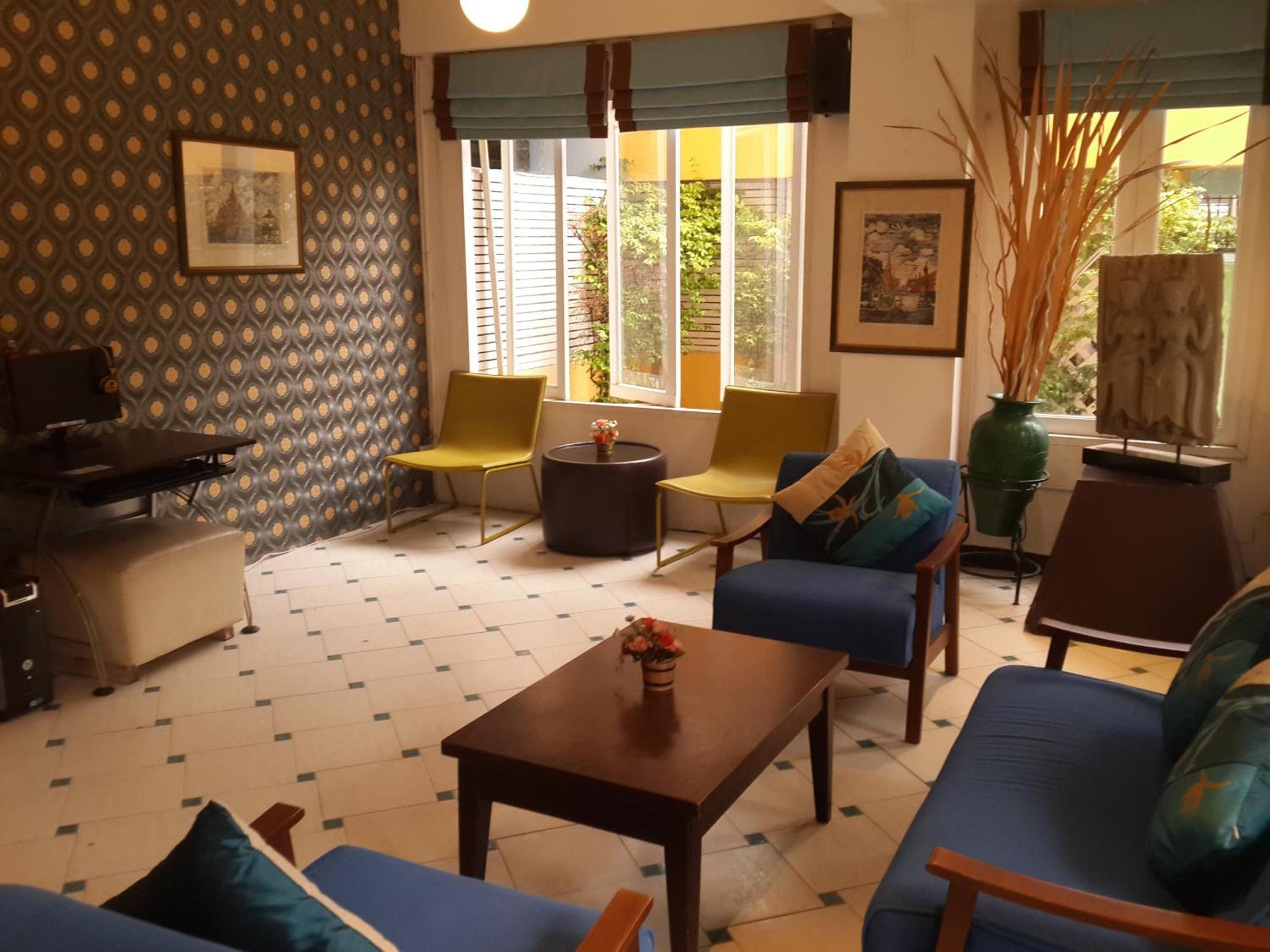 Sawasdee Sukhumvit Inn Bangkok Bagian luar foto