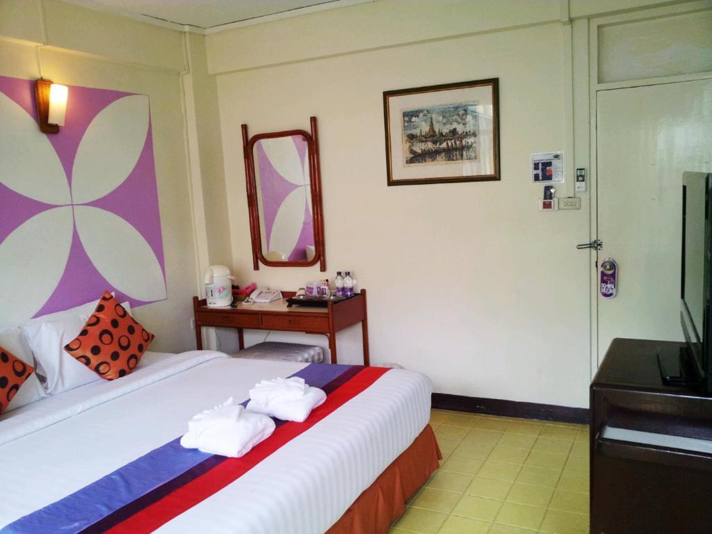 Sawasdee Sukhumvit Inn Bangkok Bagian luar foto